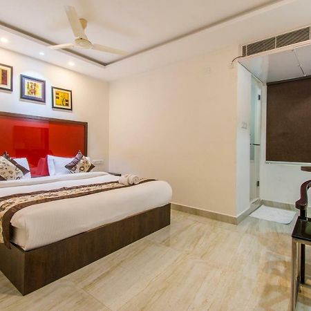 New Hotel Executive Inn Виджаявада Экстерьер фото