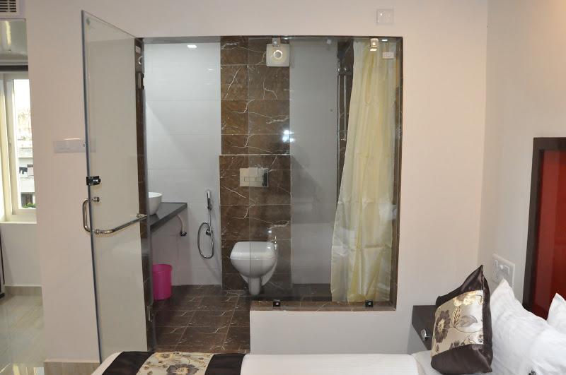 New Hotel Executive Inn Виджаявада Экстерьер фото